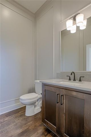 2416 W 179th Street, Overland Park, KS 66085