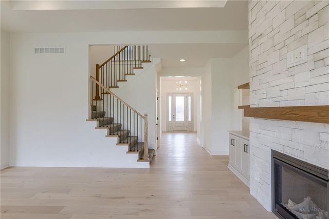 2416 W 179th Street, Overland Park, KS 66085