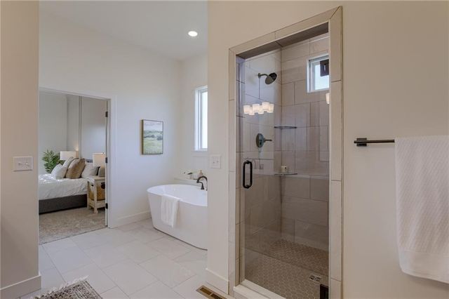 2416 W 179th Street, Overland Park, KS 66085