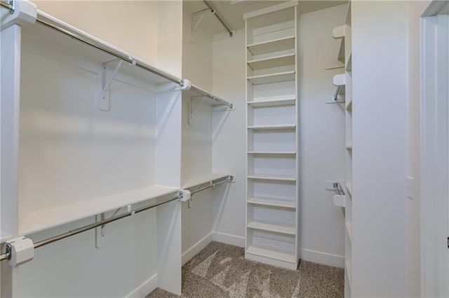 2416 W 179th Street, Overland Park, KS 66085