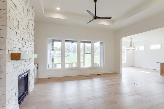 2416 W 179th Street, Overland Park, KS 66085