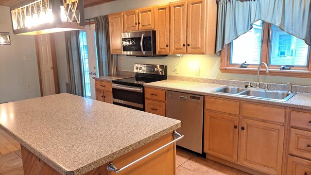 66 Oak Street, Plattsburgh, NY 12901