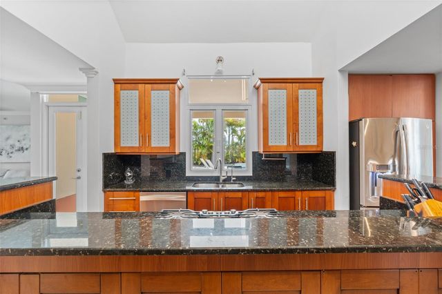 5 PASEO LAS PALMAS, Dorado, PR 00646