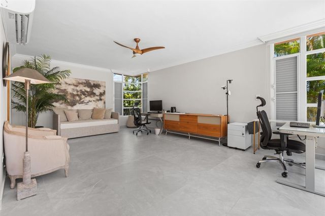 5 PASEO LAS PALMAS, Dorado, PR 00646