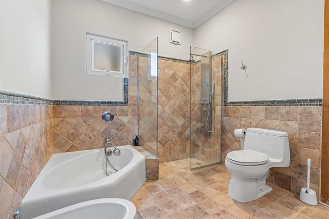 5 PASEO LAS PALMAS, Dorado, PR 00646