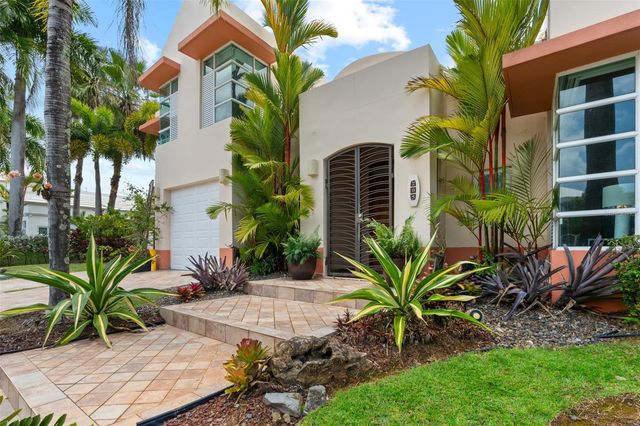 5 PASEO LAS PALMAS, Dorado, PR 00646