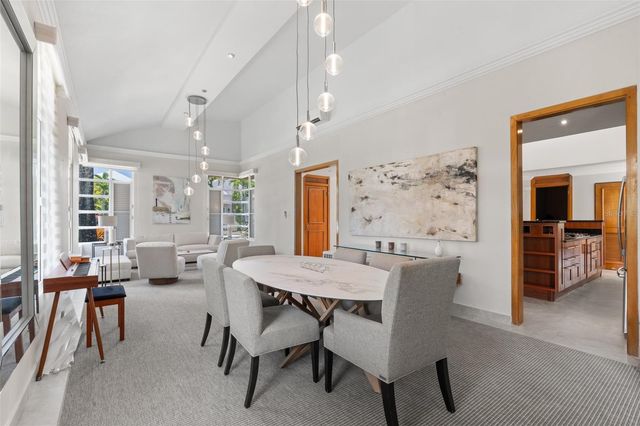 5 PASEO LAS PALMAS, Dorado, PR 00646