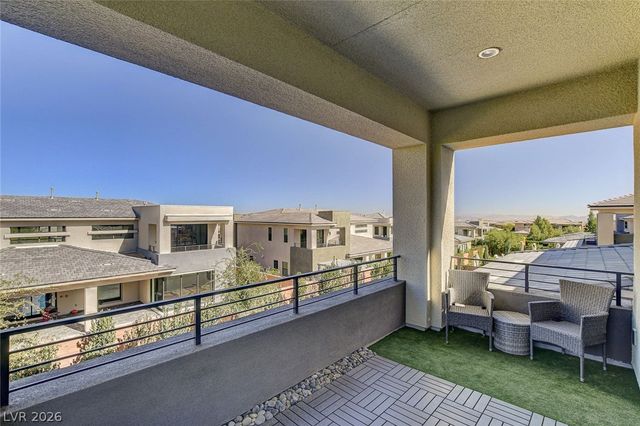11460 Ruby Falls Way, Las Vegas, NV 89135
