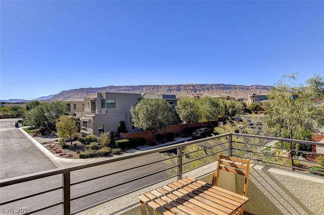 11460 Ruby Falls Way, Las Vegas, NV 89135