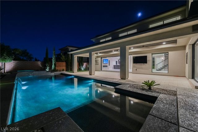 11460 Ruby Falls Way, Las Vegas, NV 89135
