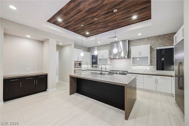 11460 Ruby Falls Way, Las Vegas, NV 89135