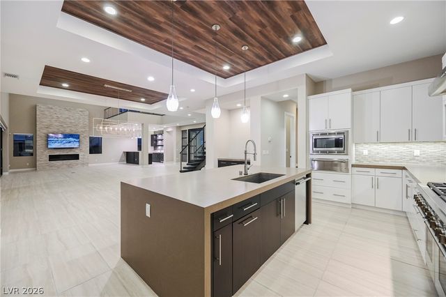 11460 Ruby Falls Way, Las Vegas, NV 89135