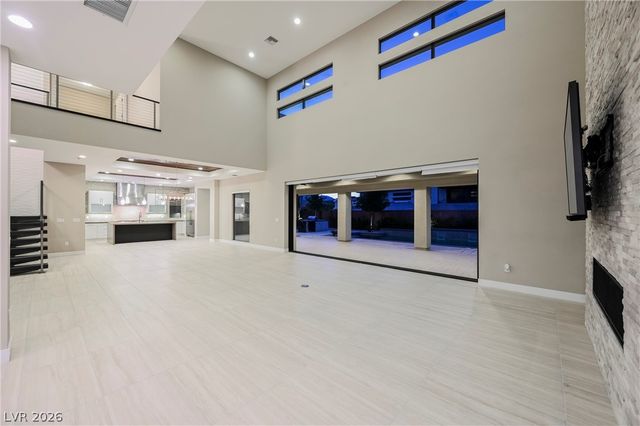 11460 Ruby Falls Way, Las Vegas, NV 89135