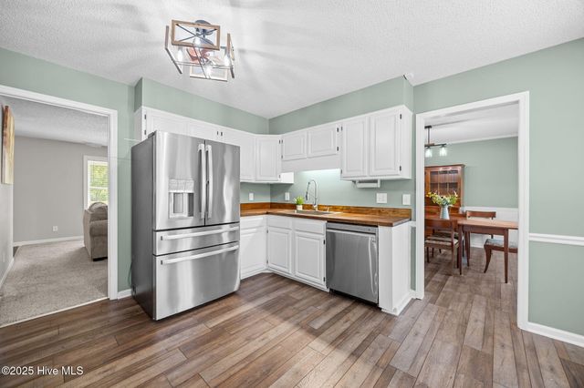 105 Heritage Drive, Washington, NC 27889