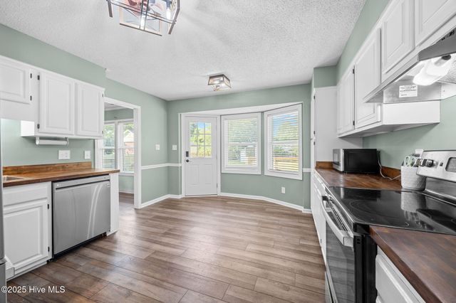 105 Heritage Drive, Washington, NC 27889