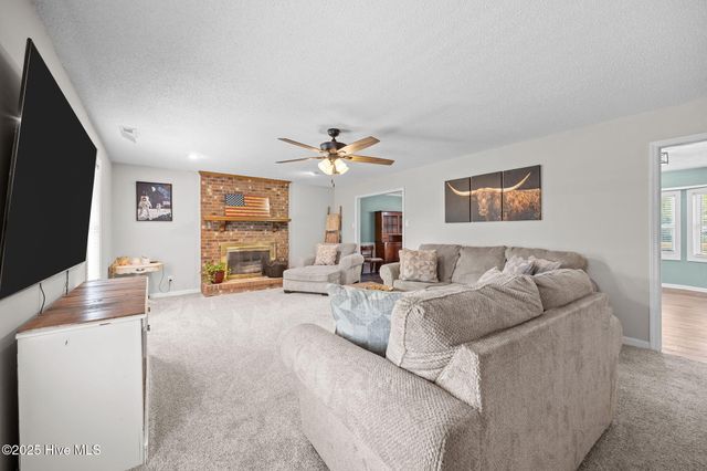 105 Heritage Drive, Washington, NC 27889