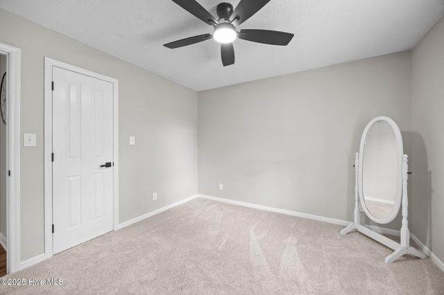 105 Heritage Drive, Washington, NC 27889