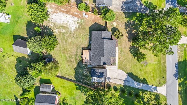 105 Heritage Drive, Washington, NC 27889