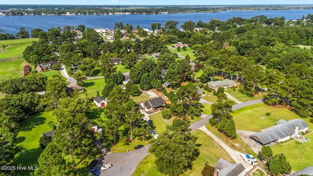 105 Heritage Drive, Washington, NC 27889