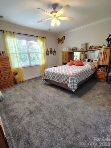 6224 Raven Rock Drive, Denver, NC 28037