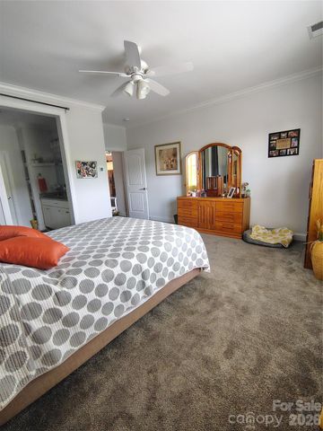 6224 Raven Rock Drive, Denver, NC 28037
