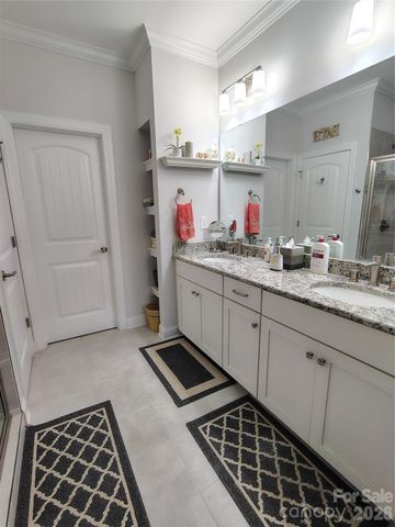 6224 Raven Rock Drive, Denver, NC 28037