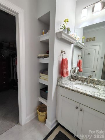 6224 Raven Rock Drive, Denver, NC 28037