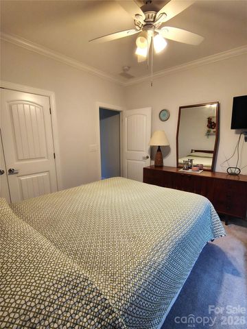 6224 Raven Rock Drive, Denver, NC 28037