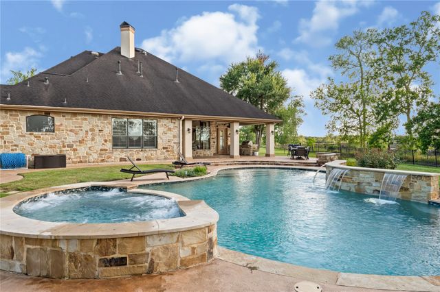 8603 Beringer Drive, Richmond, TX 77469