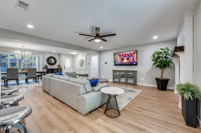 10443 Cromwell Drive, Dallas, TX 75229