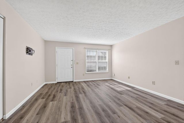 5488 Cypress Chase, Columbus, OH 43228