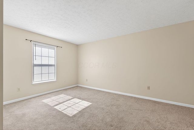 5488 Cypress Chase, Columbus, OH 43228