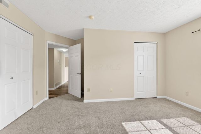 5488 Cypress Chase, Columbus, OH 43228