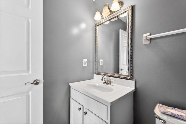 5488 Cypress Chase, Columbus, OH 43228