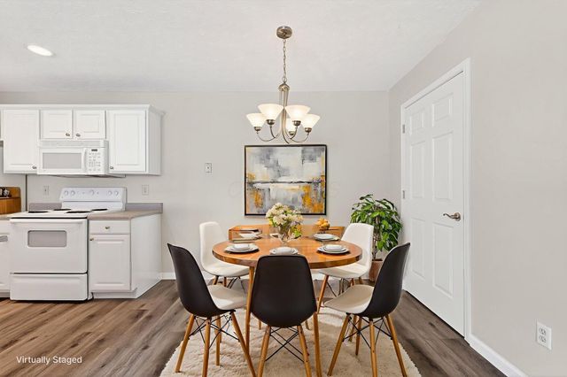 5488 Cypress Chase, Columbus, OH 43228