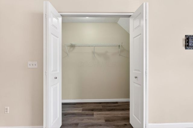 5488 Cypress Chase, Columbus, OH 43228