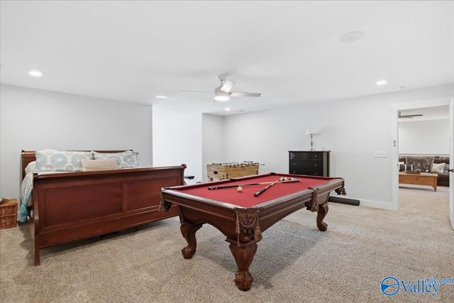 8004 Farm Meadow Drive SE, Owens Cross Roads, AL 35763