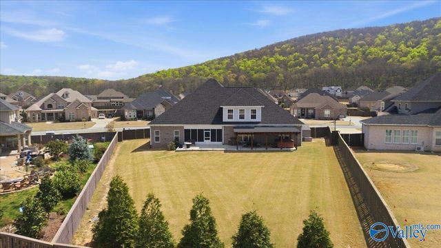 8004 Farm Meadow Drive SE, Owens Cross Roads, AL 35763