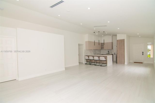 4420 Dogwood Cir 4420, Weston, FL 33331