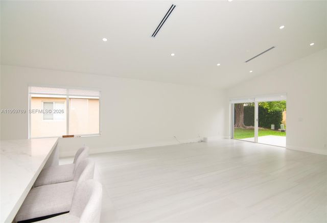 4420 Dogwood Cir 4420, Weston, FL 33331