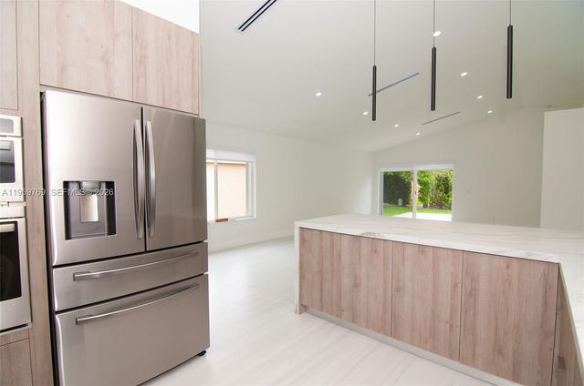 4420 Dogwood Cir 4420, Weston, FL 33331