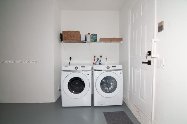 4420 Dogwood Cir 4420, Weston, FL 33331