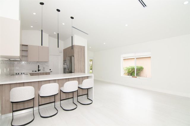 4420 Dogwood Cir 4420, Weston, FL 33331