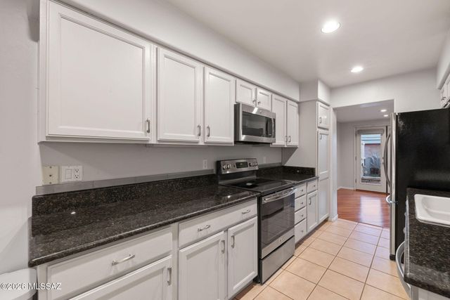 410 N Joesler Court, Tucson, AZ 85716