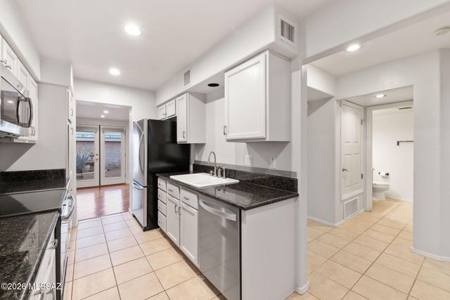 410 N Joesler Court, Tucson, AZ 85716