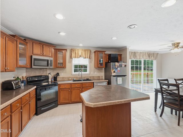 62 Sylvan Lane, Cameron, NC 28326