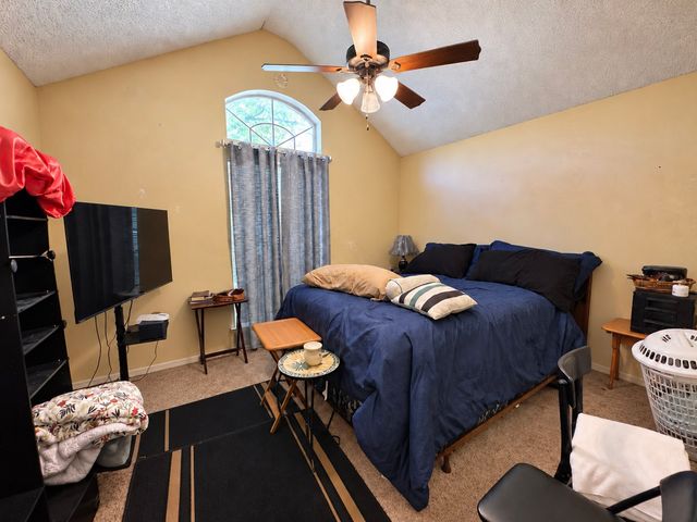 725 Andalusia Trail, Desoto, TX 75115