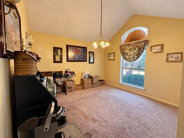 725 Andalusia Trail, Desoto, TX 75115