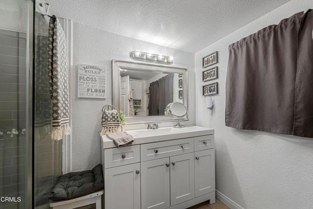 14476 Avenida Colonia, Moorpark, CA 93021