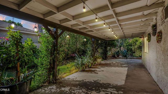 14476 Avenida Colonia, Moorpark, CA 93021
